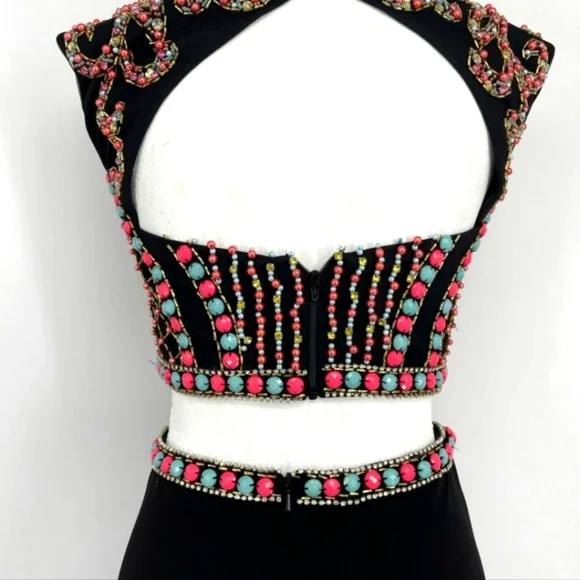 JOVANI 2-piece Black Beaded Mozaic Rhinestones Evening Gown Size 4 - Picture 2 of 14